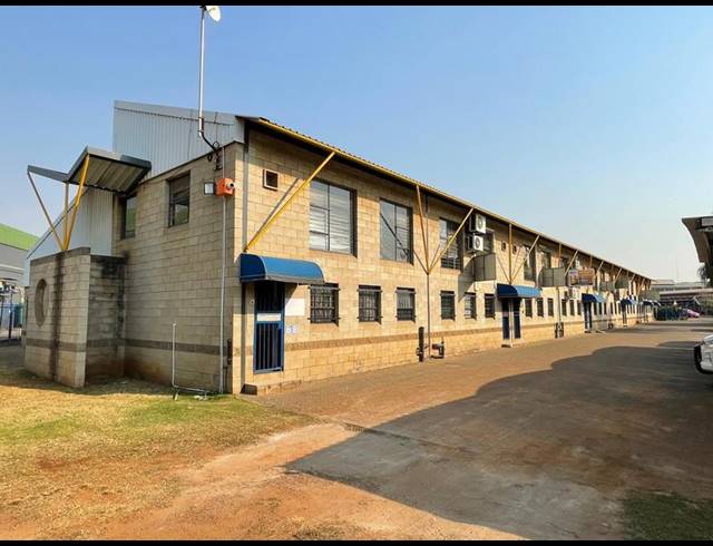 INDUSTRIAL PROPERTY TO RENT IN HENNOPSPARK